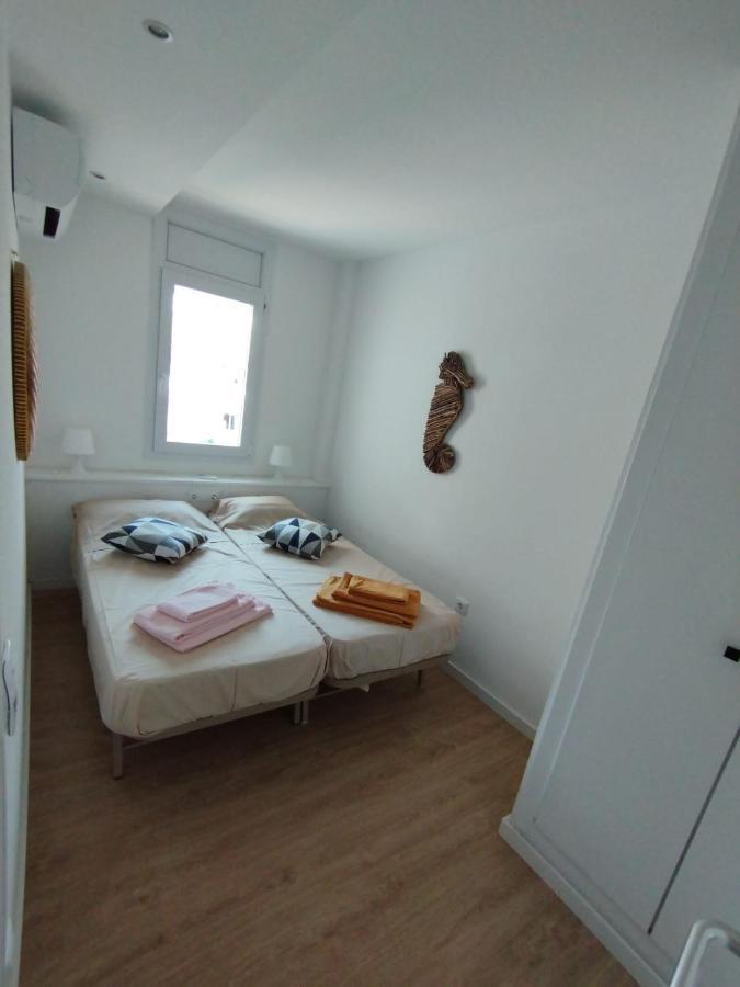 Atico Of 3 Rooms, Total 130M² Just For You With A 60 M² Terrace, Swimming Pool, Mountain And Marina View. 로지즈 외부 사진